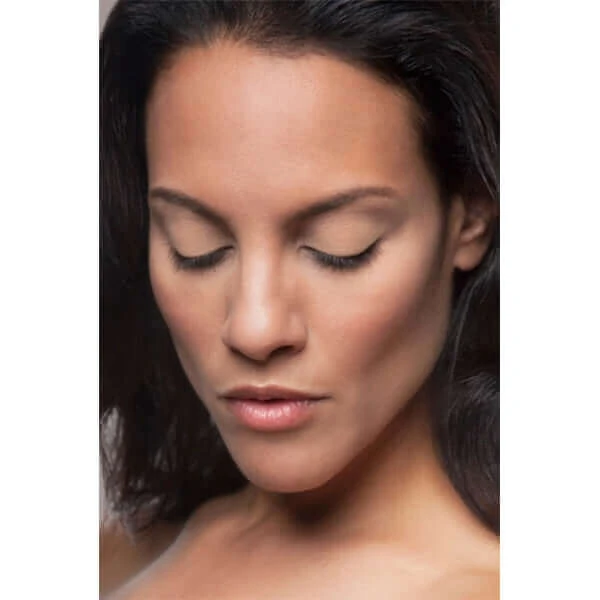 Sepia Tan Sheer Wisdom Serum Shadow & Primer - Image 5